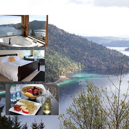 Moon Water Lodge Malahat Exterior photo